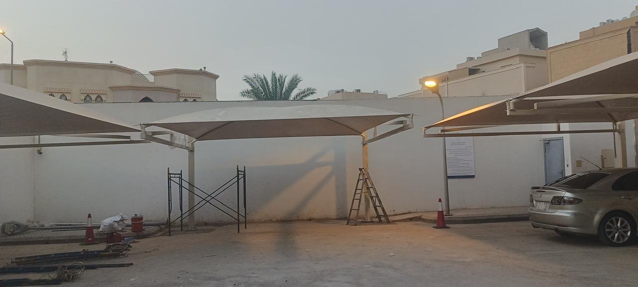 مشروع إنشاء مظلات بمواقف شركة ماسك